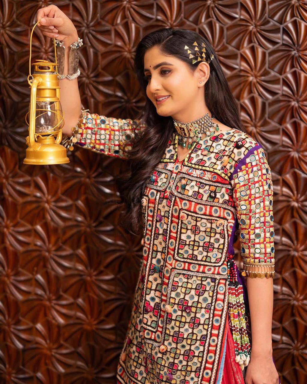 SPECIAL CELEBRITY TRENDING NAVRATRI SPECIAL CHANIYA CHOLI β€οΈπ